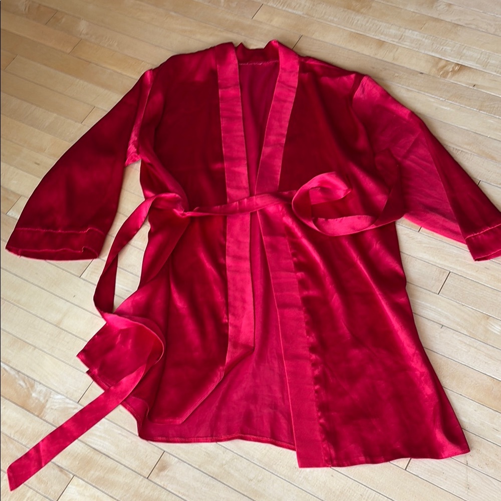 Victoria's Secret Red Velvet Robe Intimates Sleepwear